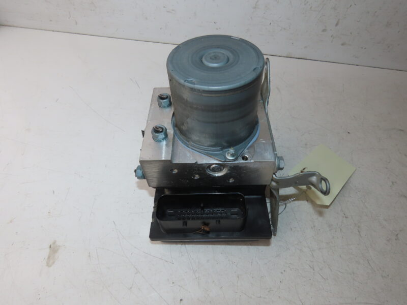 B.M.W.-UNITE HYDRAULIQUE ABS