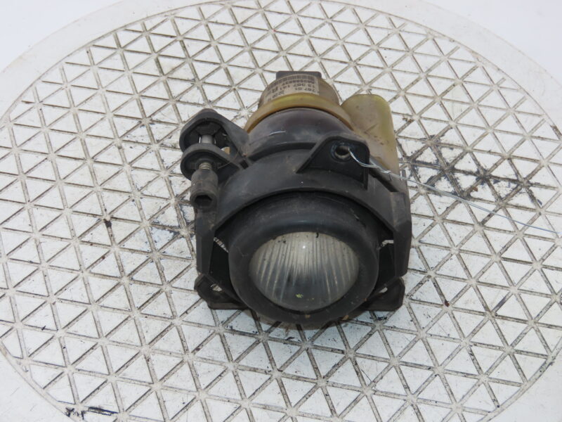 OPEL-PHARE ANTIBROUILLARD AVG