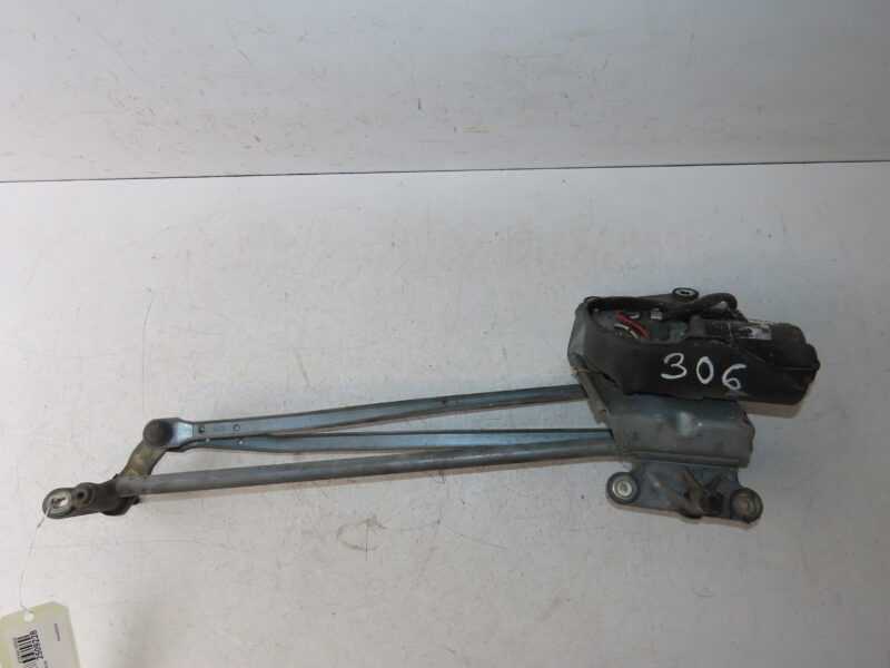 PEUGEOT-MOTEUR ESSUIE-GLACE AV