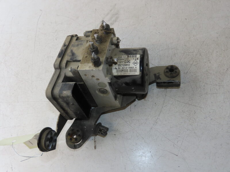 RENAULT-UNITE HYDRAULIQUE ABS