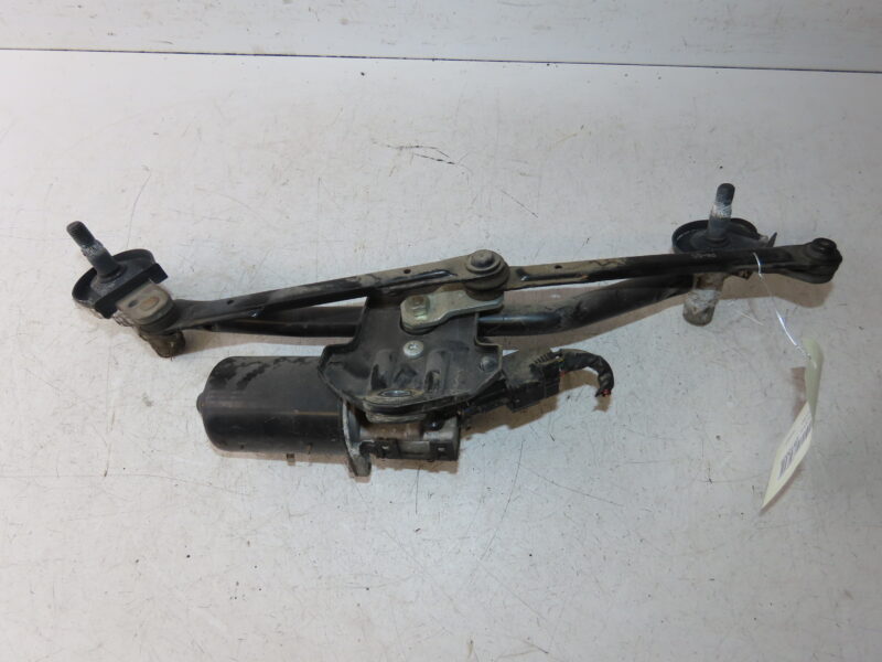 HYUNDAI-MOTEUR ESSUIE-GLACE AV