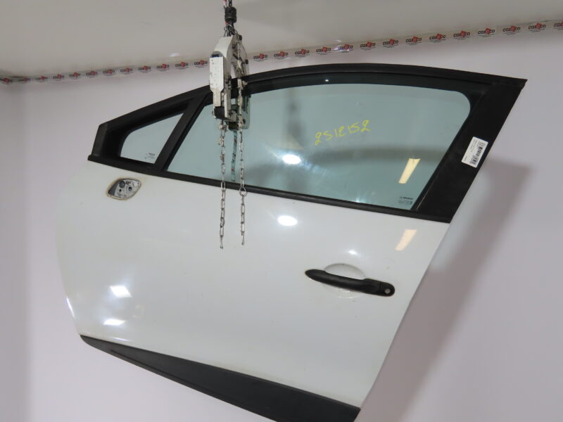 RENAULT-PORTE AVG