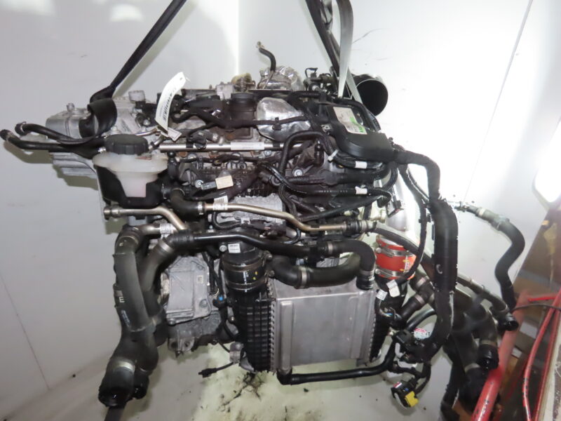MERCEDES-MOTEUR COMPLET
