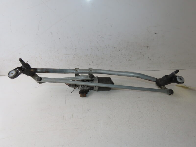 DACIA-MOTEUR ESSUIE-GLACE AV