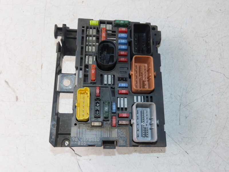 CITROEN-BSM (BOITIER SERVITUDE MOTEUR)
