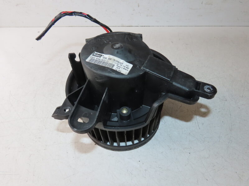 PEUGEOT-MOTEUR VENTILATEUR CHAUFFAGE