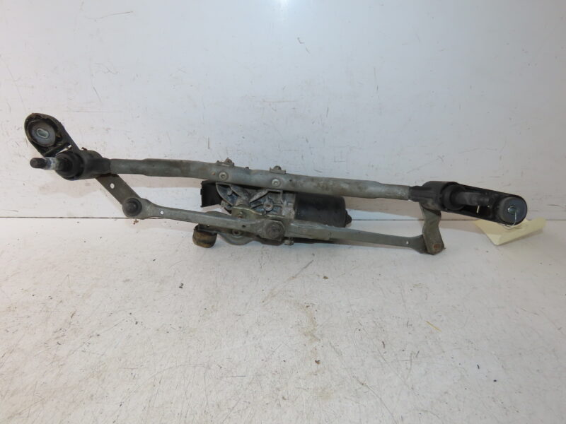 RENAULT-MOTEUR ESSUIE-GLACE AV