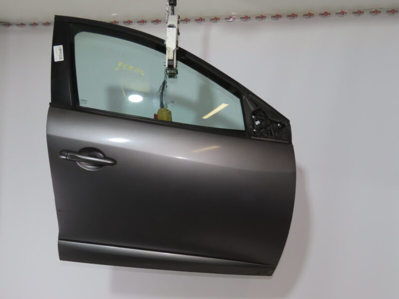 RENAULT-PORTE AVD