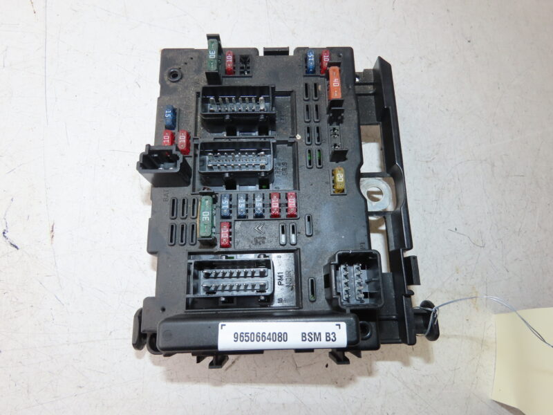 PEUGEOT-BSM (BOITIER SERVITUDE MOTEUR)