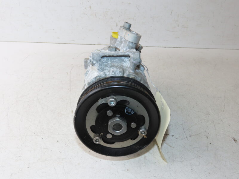 VOLKSWAGEN-COMPRESSEUR AIR CONDITIONNE