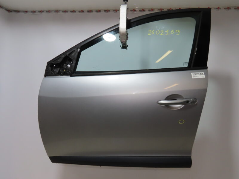 RENAULT-PORTE AVG