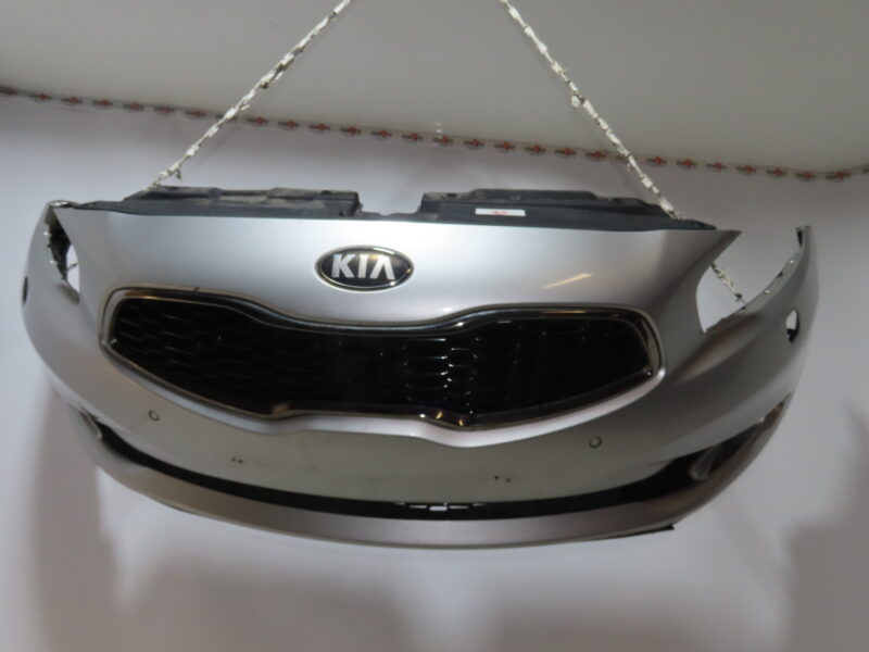 KIA-PARE-CHOC AV