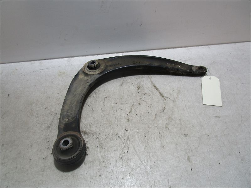 PEUGEOT-TRIANGLE INF AVD