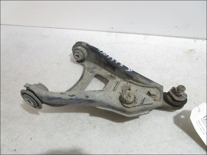 RENAULT-TRIANGLE INF AVD