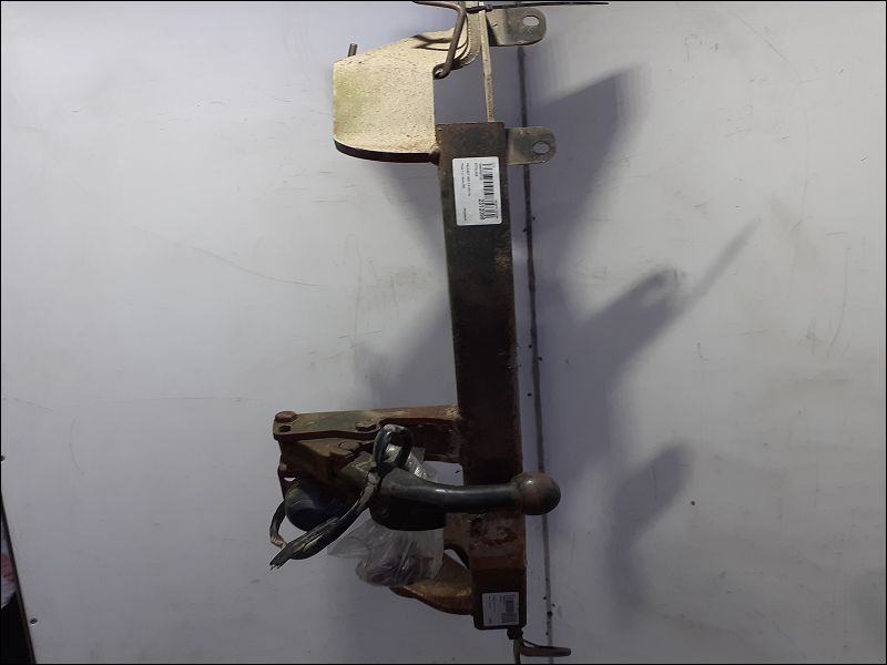 PEUGEOT-ATTELAGE