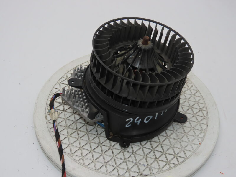 MERCEDES-MOTEUR VENTILATEUR CHAUFFAGE