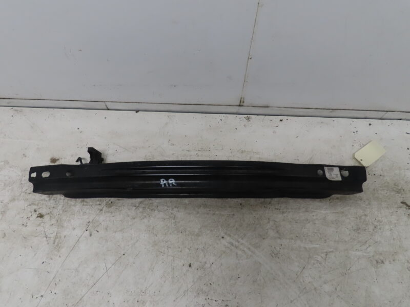 AUDI-RENFORT PARE-CHOC AR