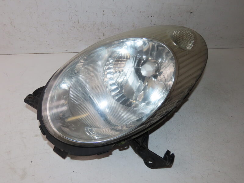 NISSAN-PHARE G