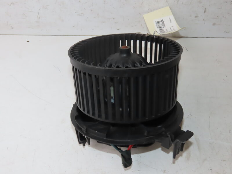 NISSAN-MOTEUR VENTILATEUR CHAUFFAGE