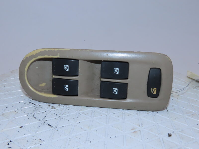 RENAULT-COMMANDE LEVE-GLACE PORTE AVG