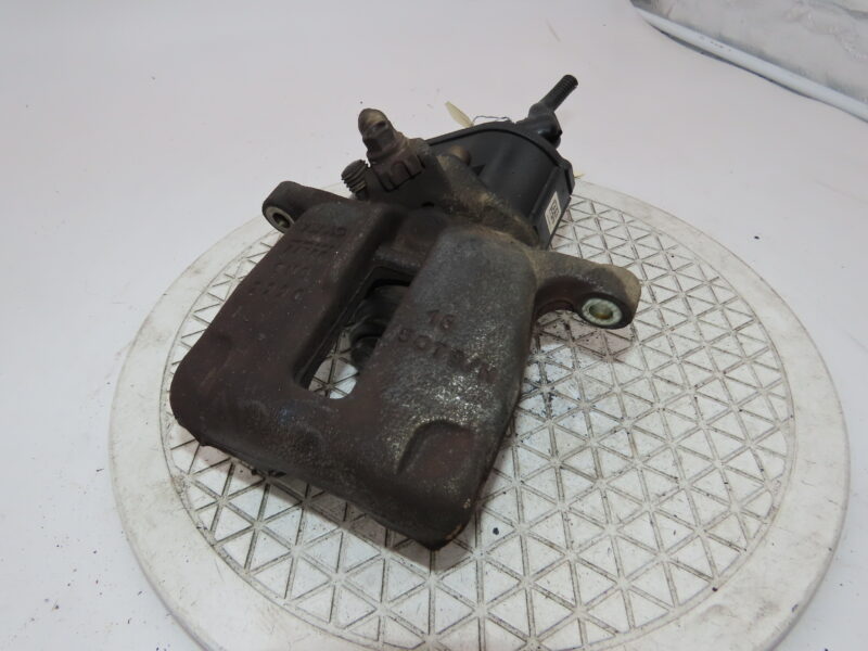 VOLKSWAGEN-ETRIER DE FREIN ARD