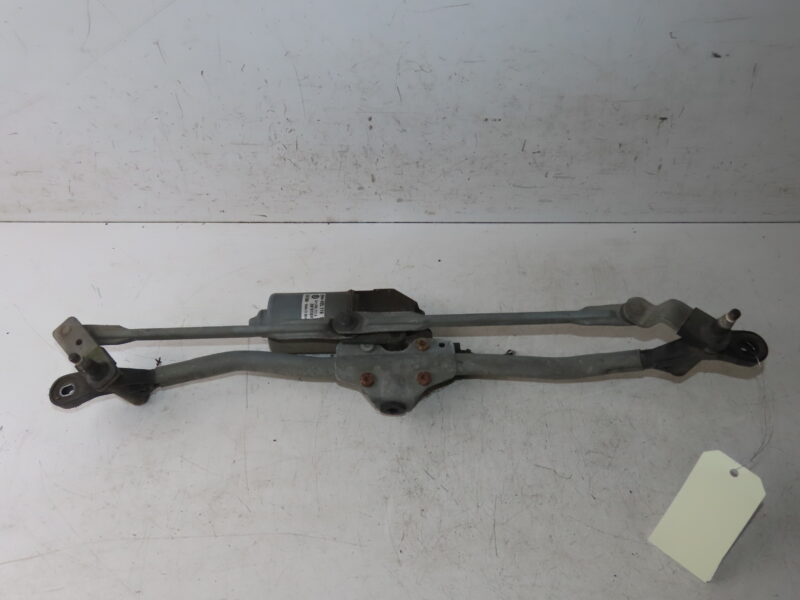 SKODA-MOTEUR ESSUIE-GLACE AV
