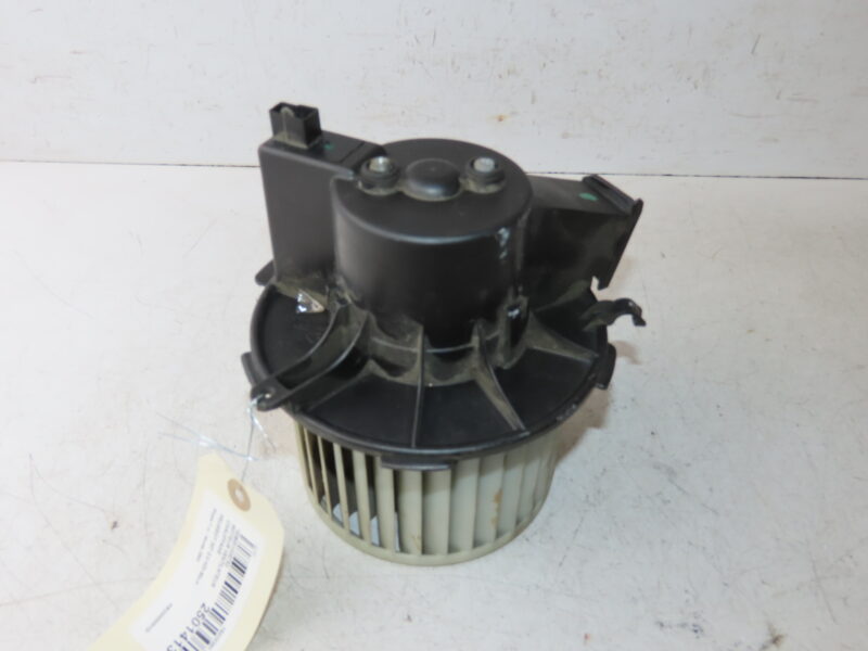 PEUGEOT-MOTEUR VENTILATEUR CHAUFFAGE