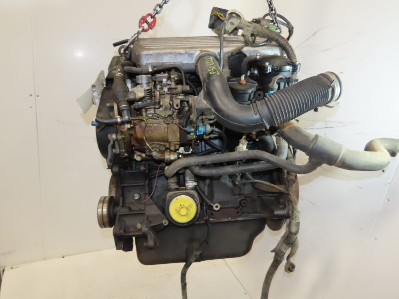 PEUGEOT-MOTEUR COMPLET