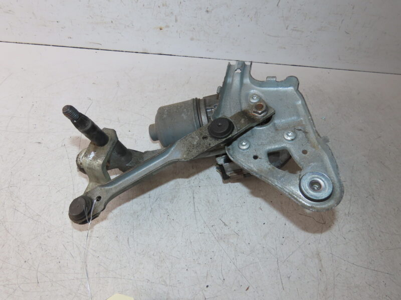 PEUGEOT-MOTEUR ESSUIE-GLACE AV DROIT