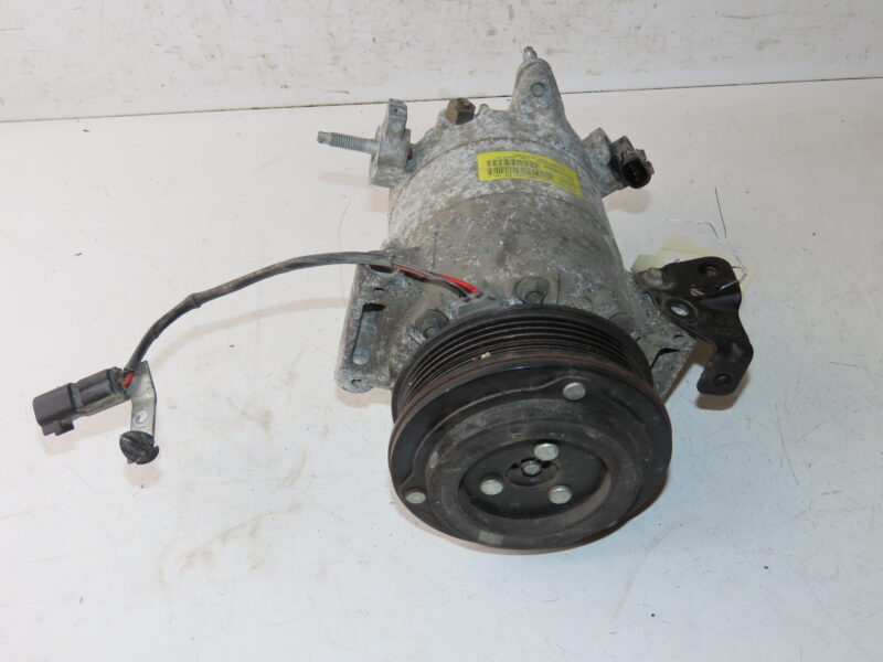 FORD-COMPRESSEUR AIR CONDITIONNE