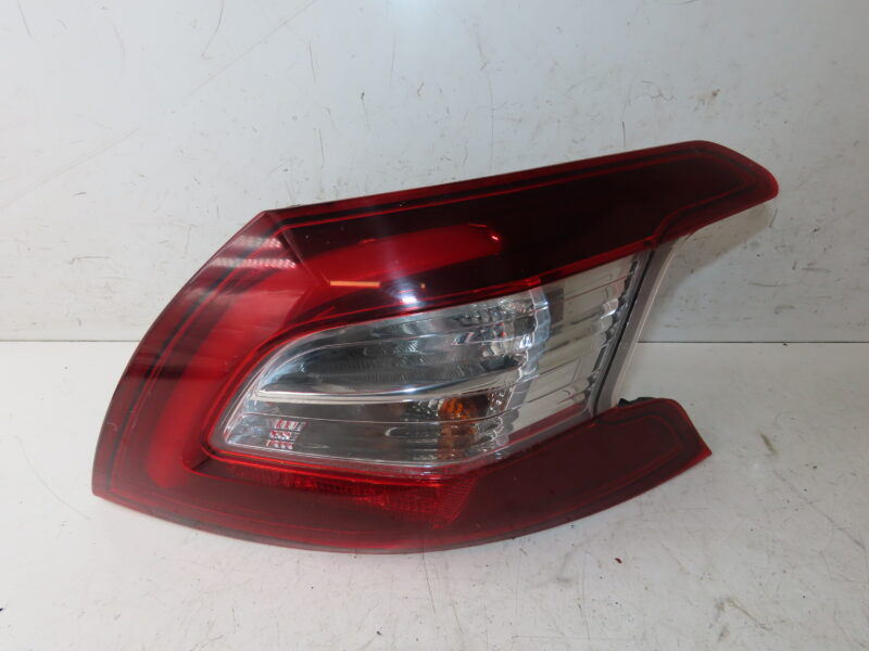PEUGEOT-FEU ARD