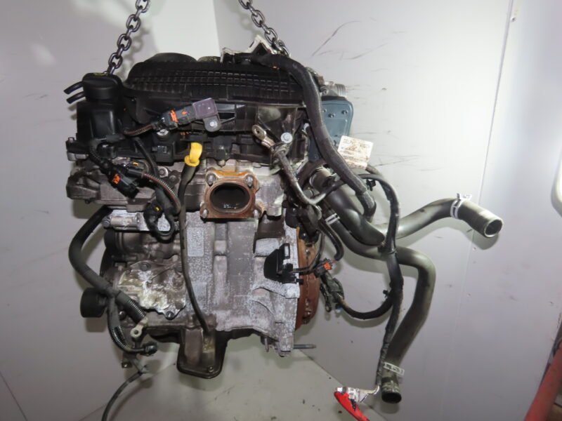 PEUGEOT-MOTEUR COMPLET