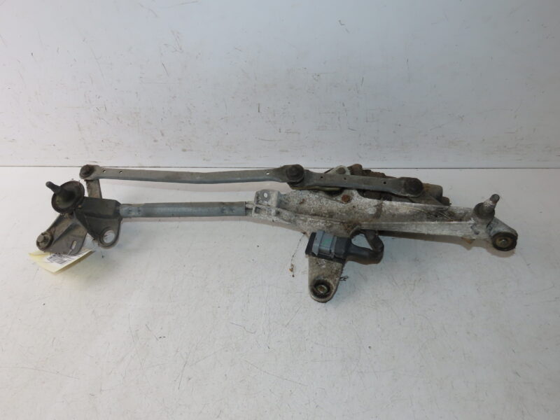 RENAULT-MOTEUR ESSUIE-GLACE AV