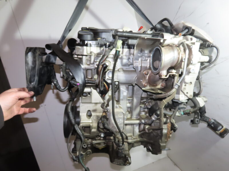 PEUGEOT-MOTEUR COMPLET