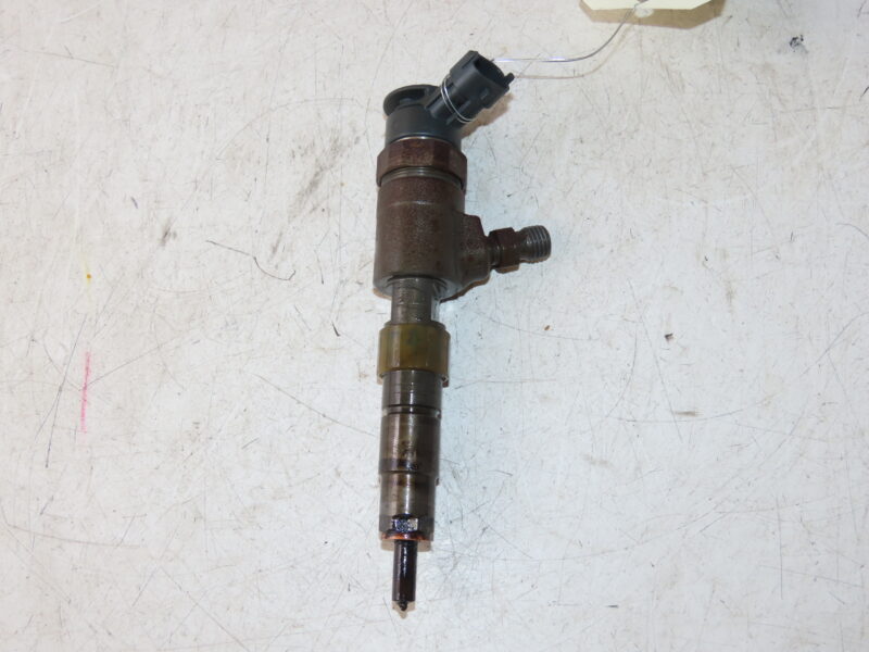 PEUGEOT-INJECTEUR 2