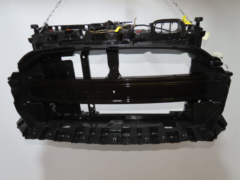 FORD-FACE AVANT