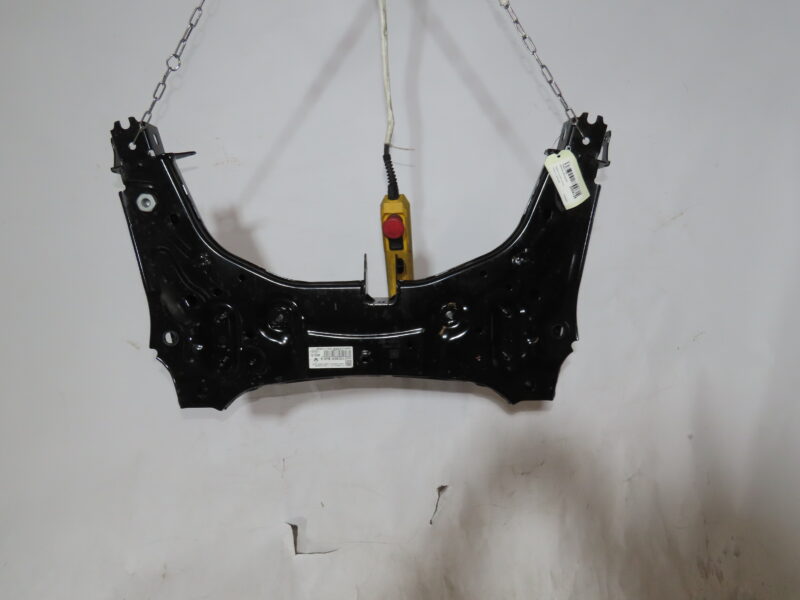 RENAULT-BERCEAU MOTEUR AV