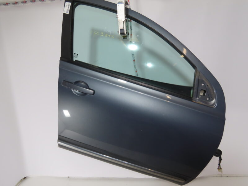 NISSAN-PORTE AVD