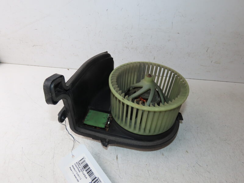 RENAULT-MOTEUR VENTILATEUR CHAUFFAGE