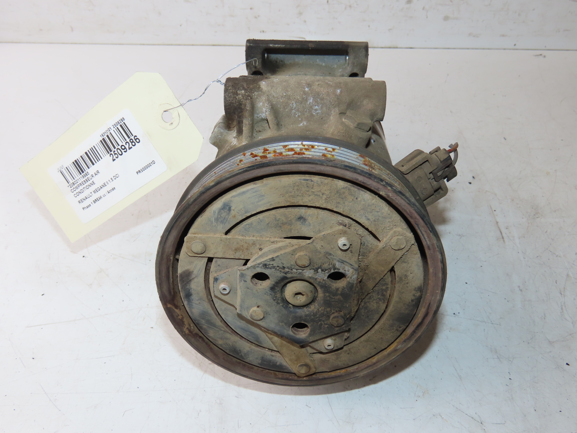 RENAULT-COMPRESSEUR AIR CONDITIONNE