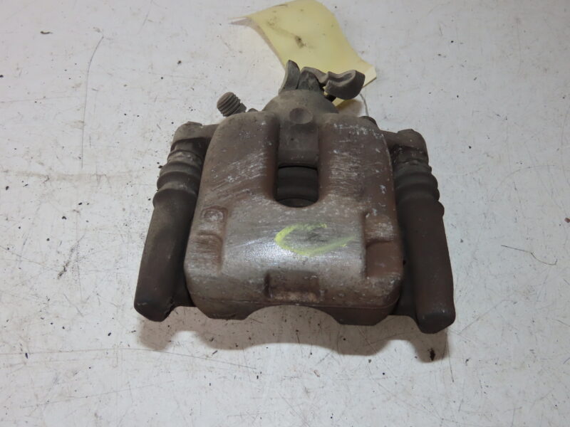 PEUGEOT-ETRIER DE FREIN ARG