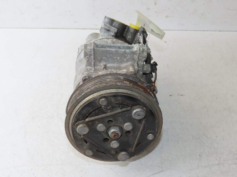 RENAULT-COMPRESSEUR AIR CONDITIONNE