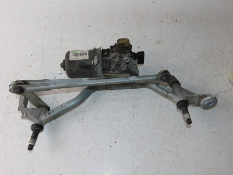 RENAULT-MOTEUR ESSUIE-GLACE AV