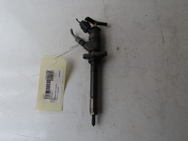 PEUGEOT-INJECTEUR 1