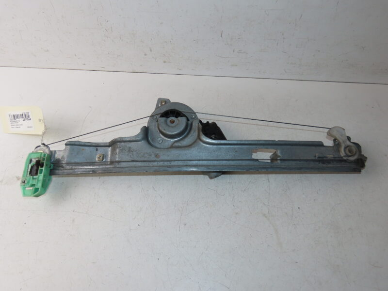 RENAULT-MECANISME+MOTEUR LEVE-GLACE AVD
