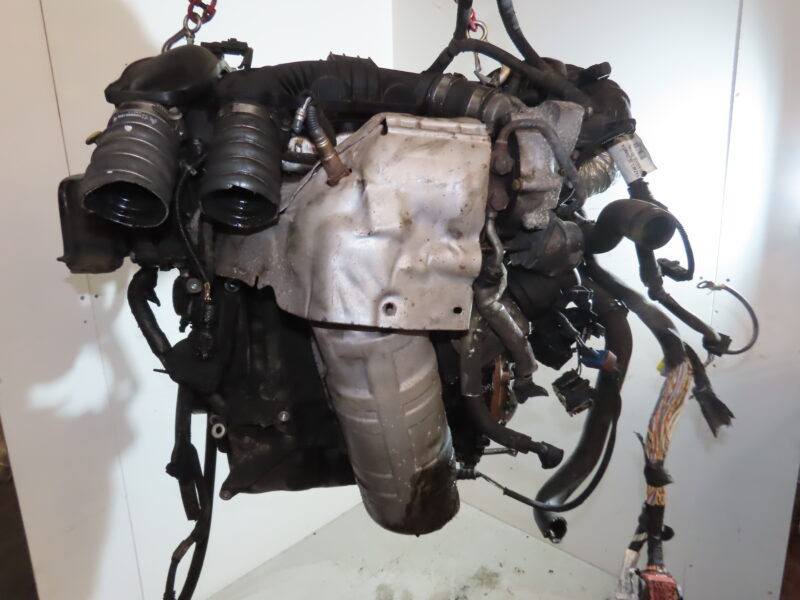PEUGEOT-MOTEUR COMPLET