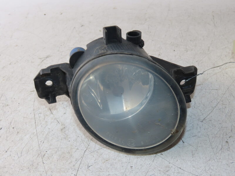 RENAULT-PHARE ANTIBROUILLARD AVG