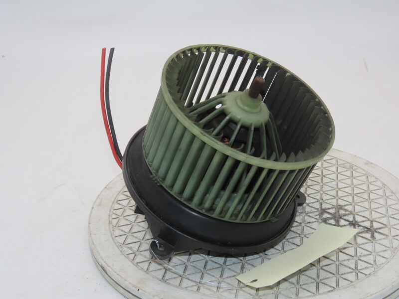 RENAULT-MOTEUR VENTILATEUR CHAUFFAGE