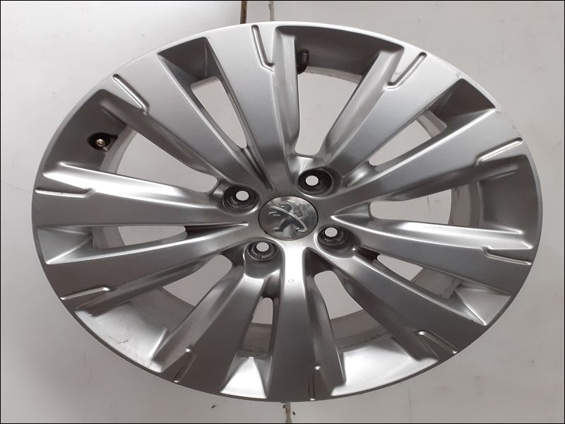 PEUGEOT-JANTE ALUMINIUM 3