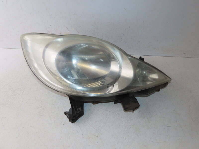 PEUGEOT-PHARE D